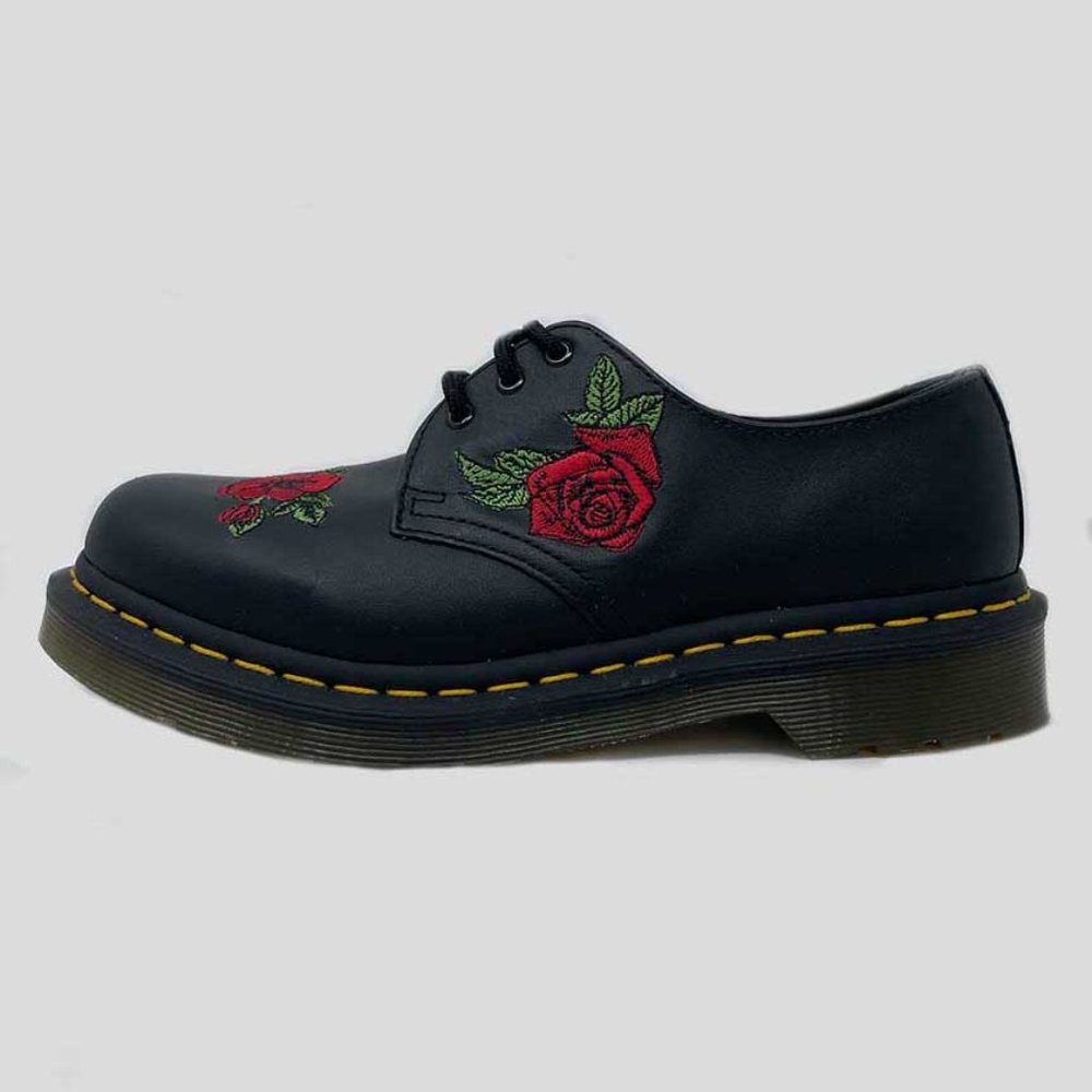 Dr. Martens Oxfords  - 6 US